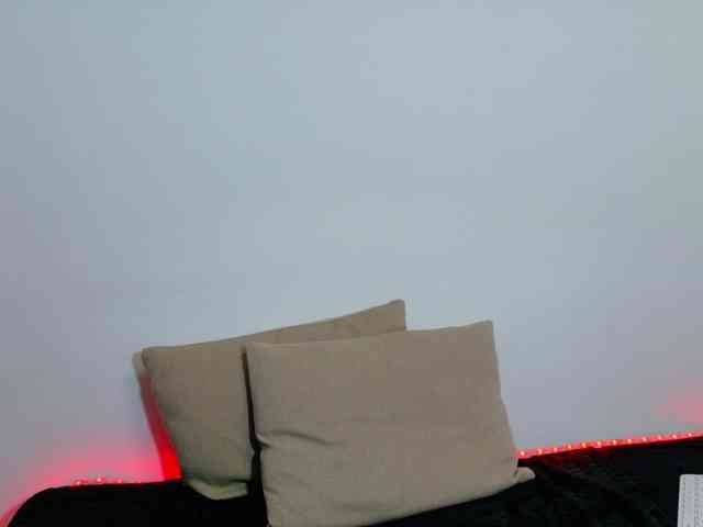 Ivanna-Rose webcam