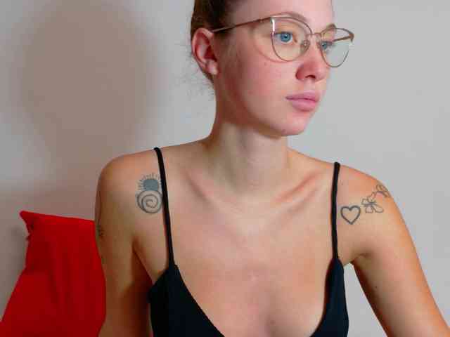 Ivanna-Rose webcam