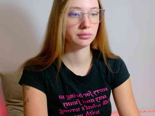 Ivanna-Rose webcam
