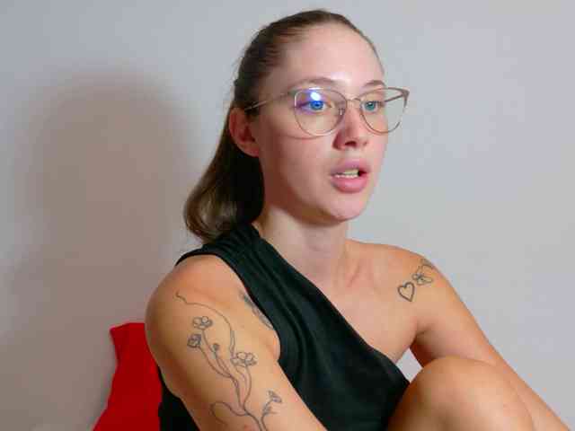 Ivanna-Rose webcam