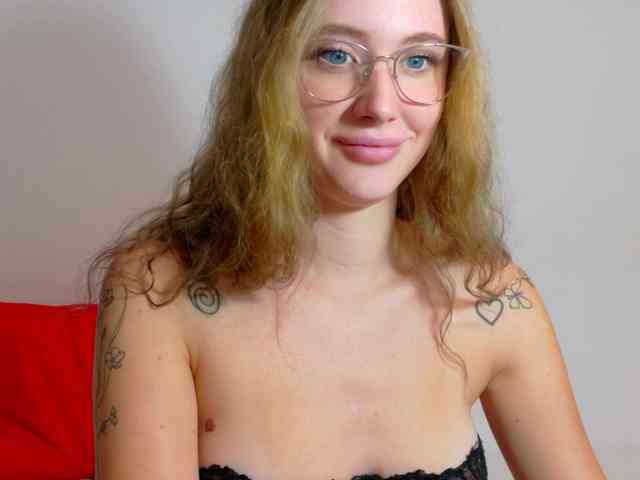Ivanna-Rose webcam