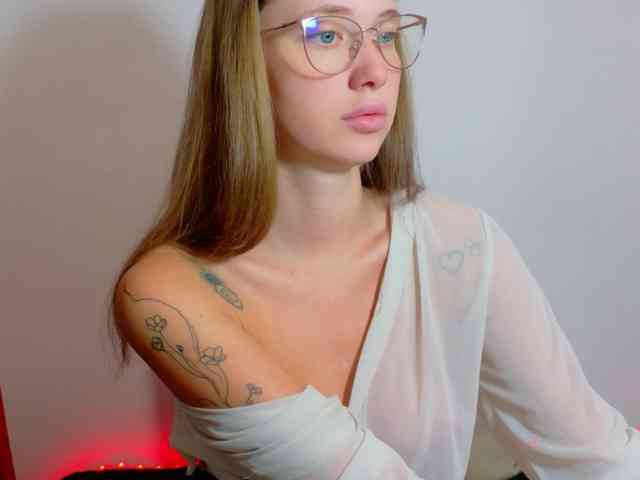 Ivanna-Rose webcam