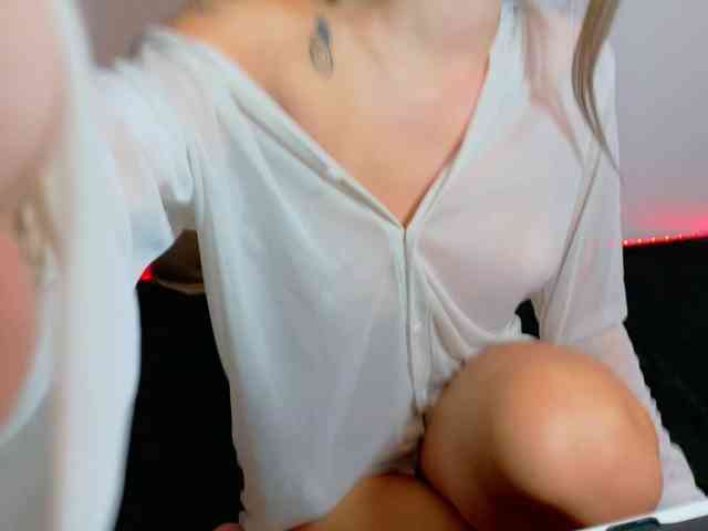 Ivanna-Rose webcam