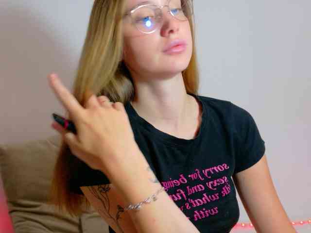 Ivanna-Rose webcam