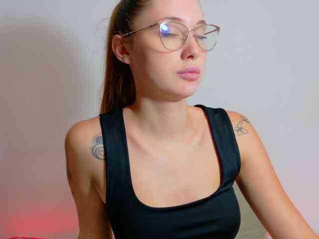 Ivanna-Rose webcam