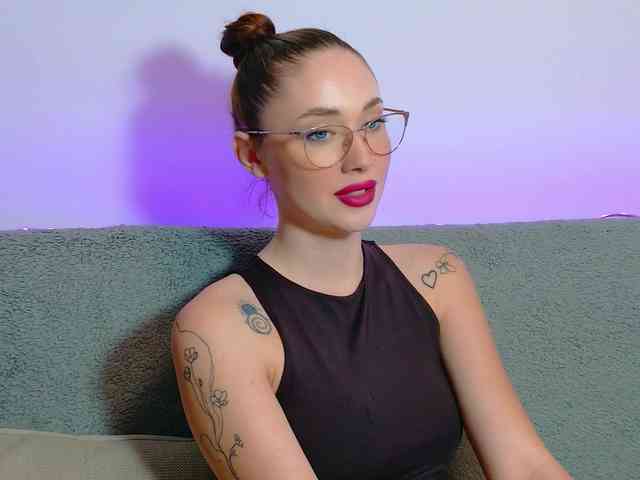 Ivanna-Rose webcam