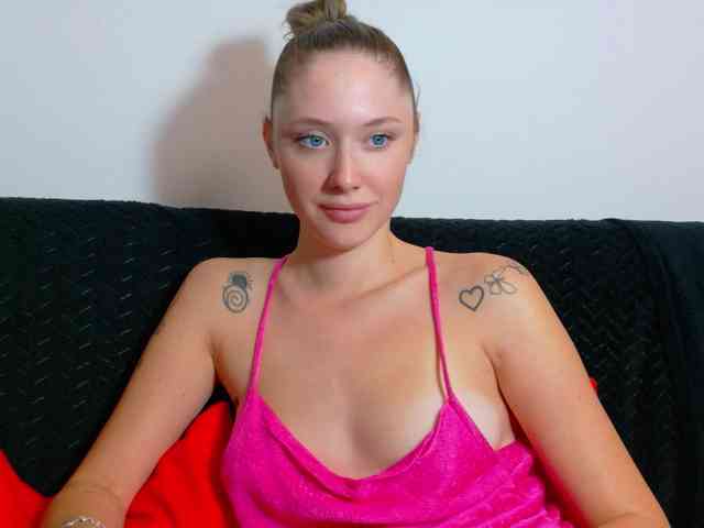 Ivanna-Rose webcam