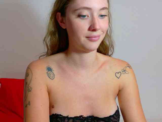 Ivanna-Rose webcam