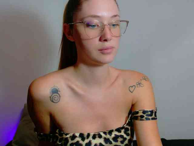 Ivanna-Rose webcam