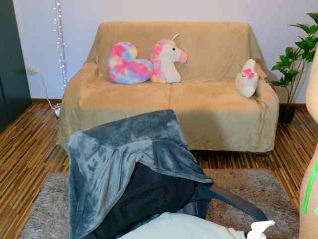 Ivanna-Rose webcam