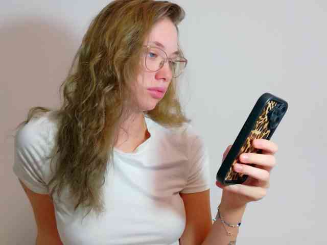 Ivanna-Rose webcam