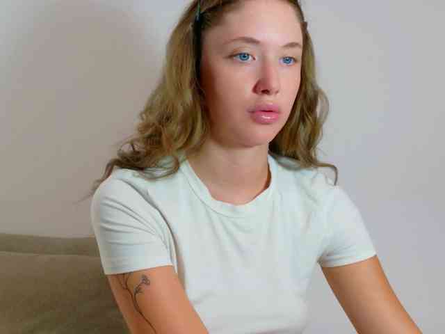 Ivanna-Rose webcam