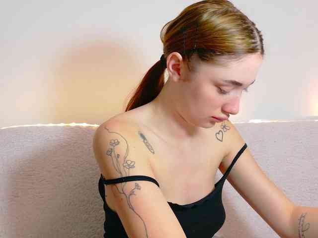 Ivanna-Rose webcam