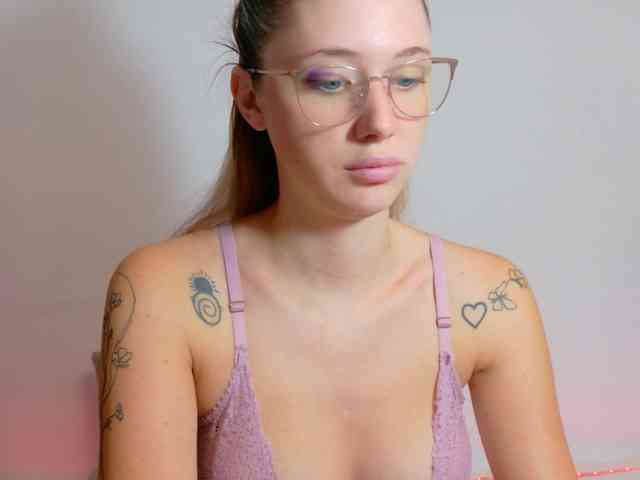 Ivanna-Rose webcam