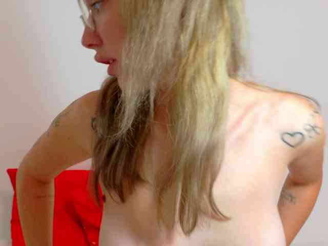Ivanna-Rose webcam