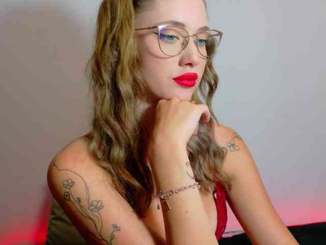 Ivanna-Rose webcam