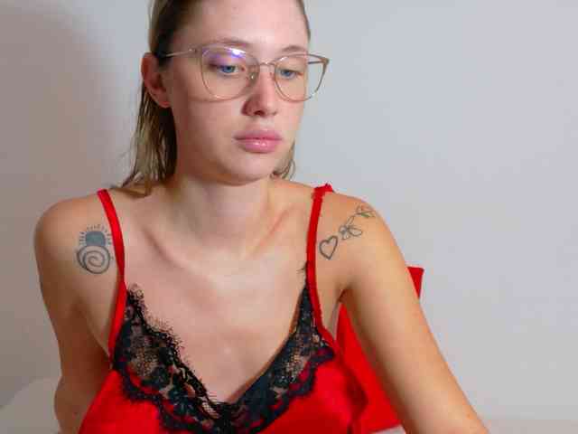 Ivanna-Rose webcam
