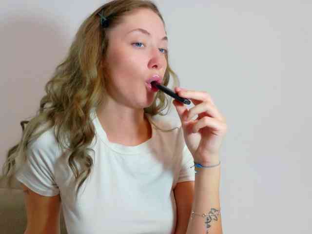 Ivanna-Rose webcam