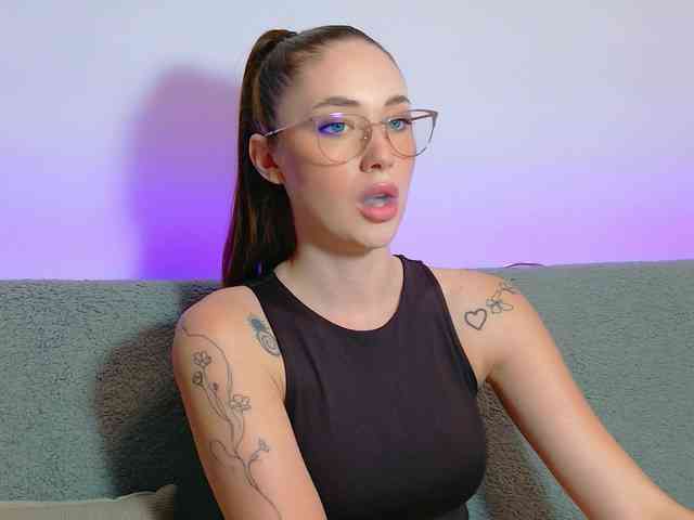 Ivanna-Rose webcam