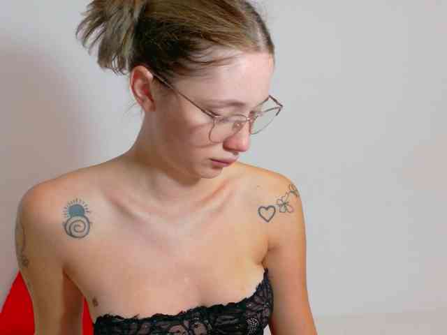 Ivanna-Rose webcam