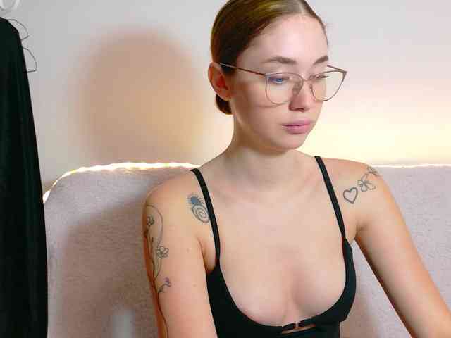 Ivanna-Rose webcam
