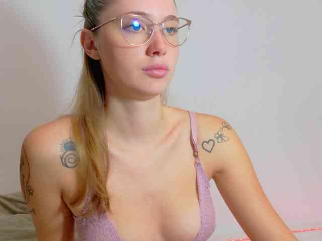 Ivanna-Rose webcam