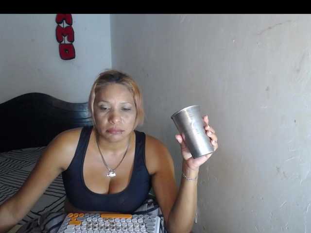GeicerTito live cam on BongaCams