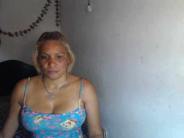 GeicerTito's BongaCams show and profile