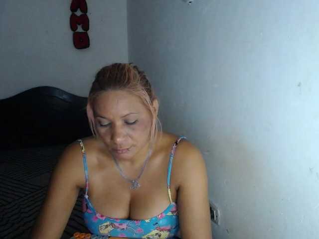 GeicerTito live cam on BongaCams