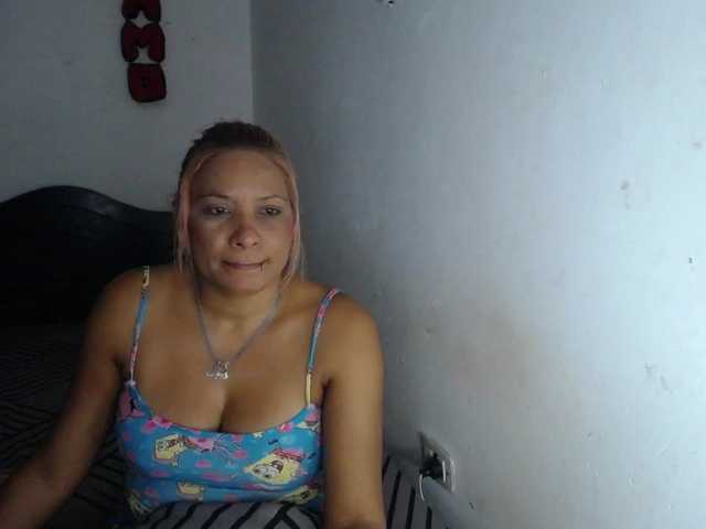 GeicerTito live cam on BongaCams