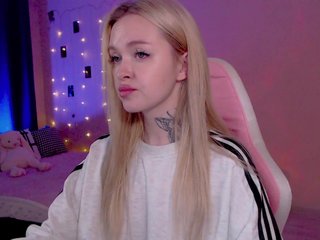 NaughtyMable Porn Show
