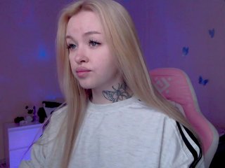 NaughtyMable Porn Show