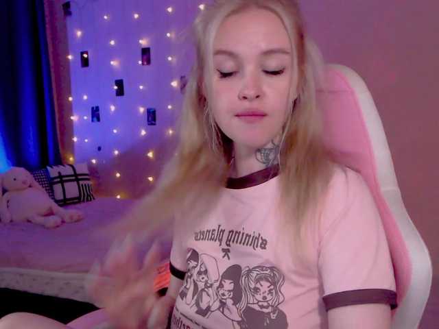 NaughtyMable live cam on BongaCams