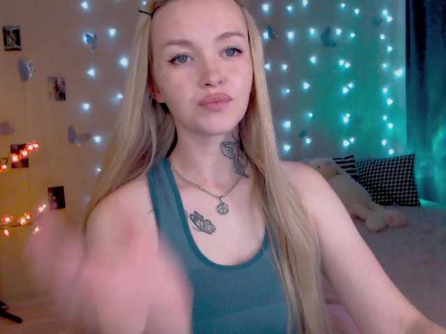 NaughtyMable live cam on BongaCams