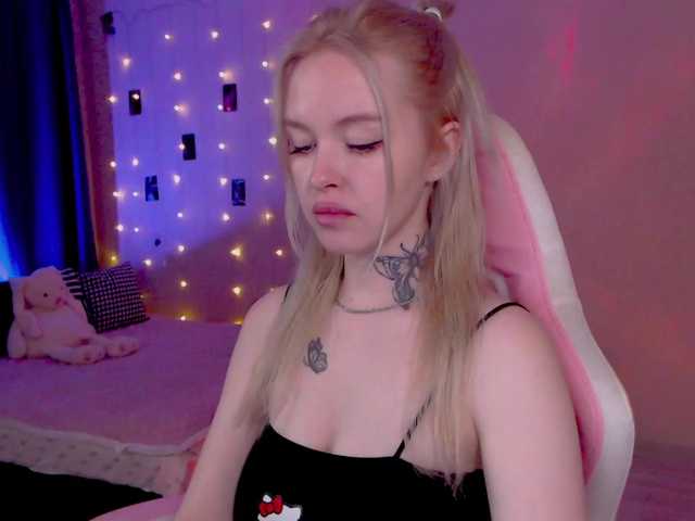 NaughtyMable live cam on BongaCams