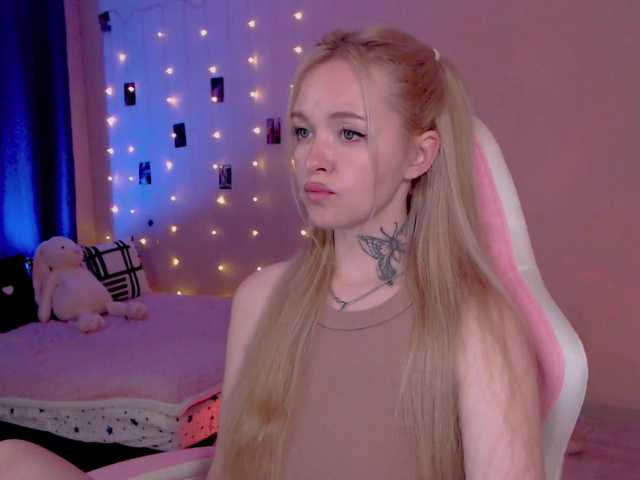 NaughtyMable live cam on BongaCams