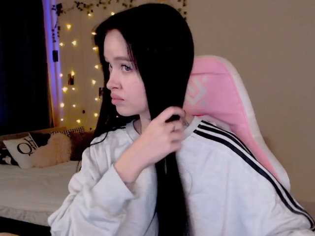 NaughtyMable live cam on BongaCams