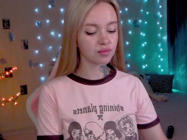 NaughtyMable live cam on BongaCams
