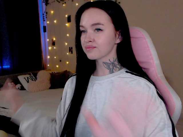 NaughtyMable live cam on BongaCams