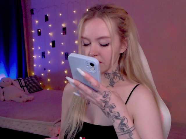 NaughtyMable live cam on BongaCams