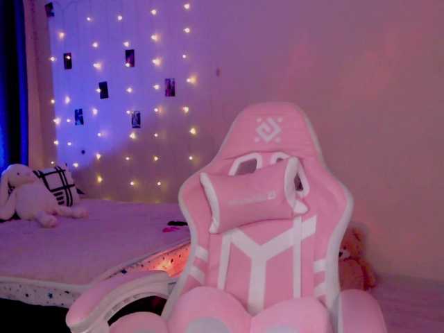 NaughtyMable live cam on BongaCams