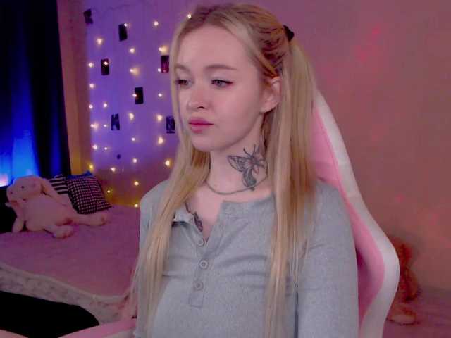 NaughtyMable live cam on BongaCams