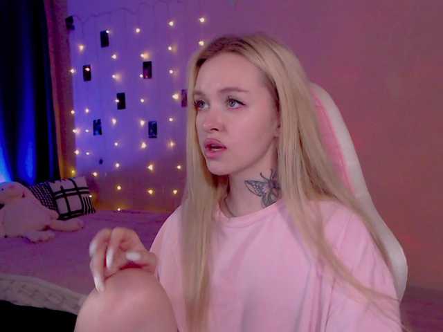 NaughtyMable live cam on BongaCams