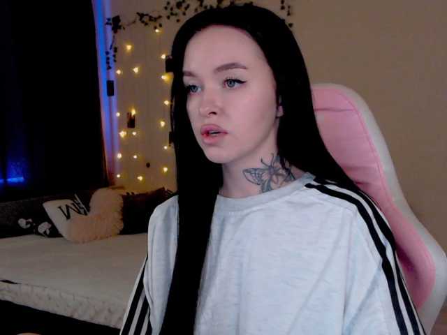 NaughtyMable live cam on BongaCams