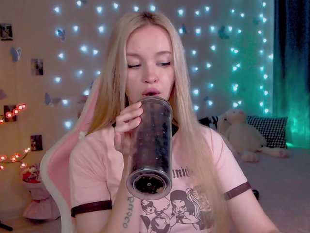 NaughtyMable live cam on BongaCams