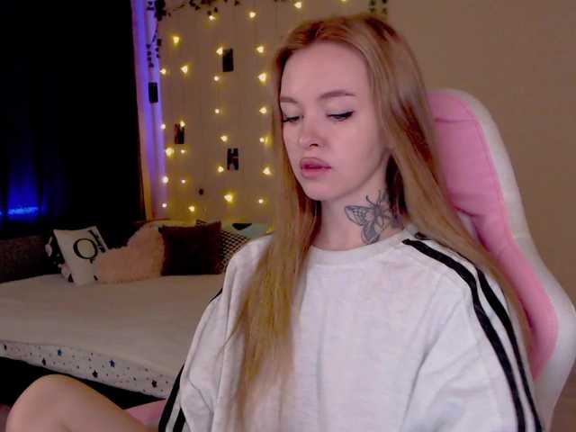 NaughtyMable live cam on BongaCams