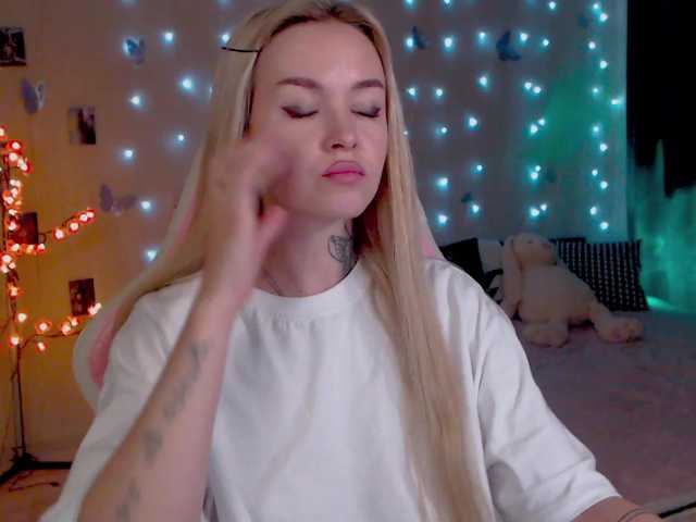NaughtyMable live cam on BongaCams