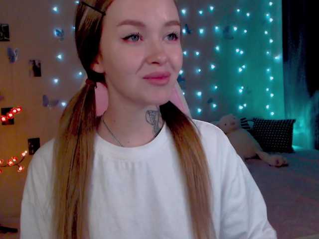 NaughtyMable live cam on BongaCams