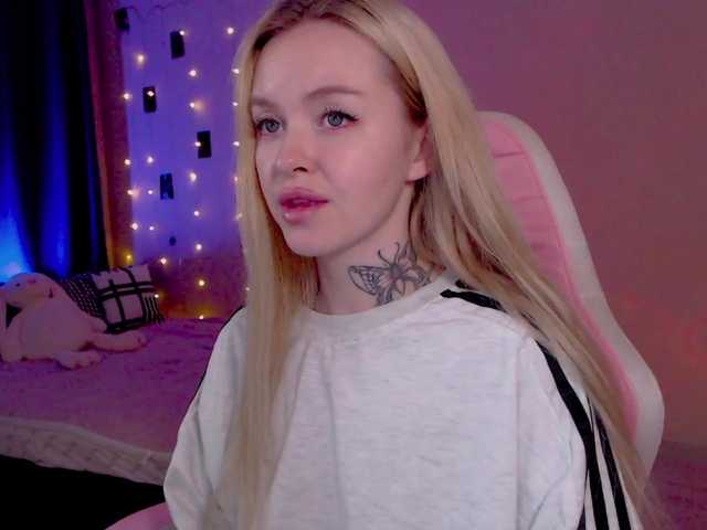 NaughtyMable live cam on BongaCams