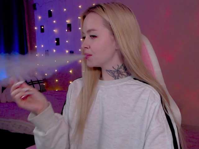 NaughtyMable live cam on BongaCams